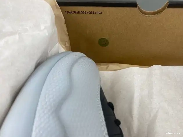 Reps TB Air CT8013-010 Jordan Barons 12 0516
